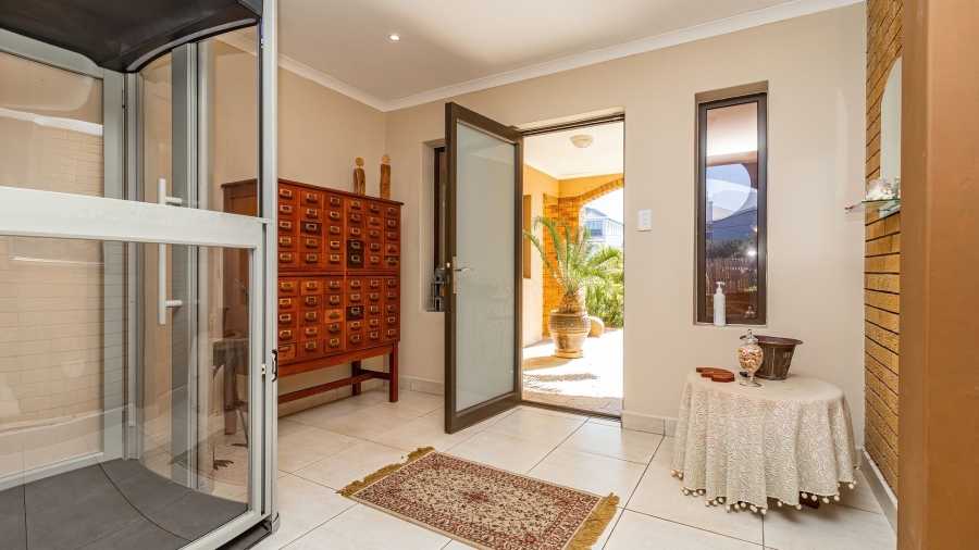 3 Bedroom Property for Sale in Kleinmond Western Cape